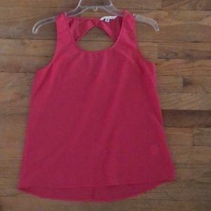 Pink tank by Jack in size XS fits like S
